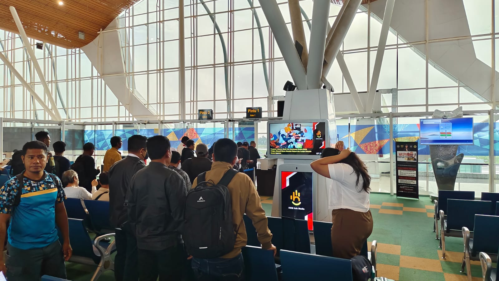 Iklan DOOH di Bandara